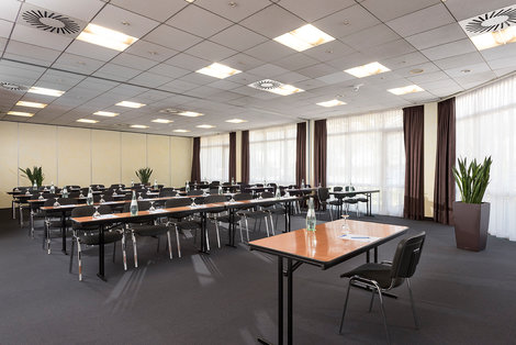  TRYP by Wyndham Wuppertal Konferenzraum